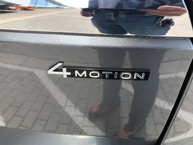 2023 Volkswagen Atlas 3.6L V6 SEL Premium R-Line
