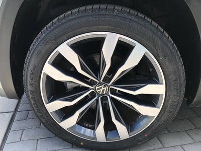 2023 Volkswagen Atlas 3.6L V6 SEL Premium R-Line