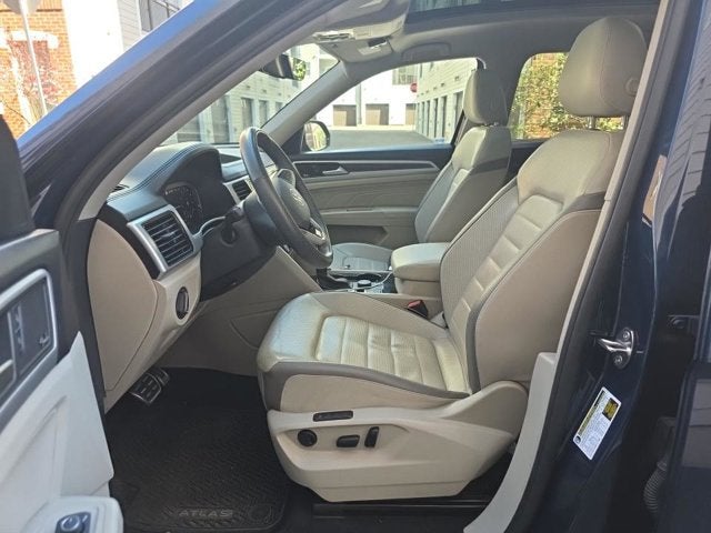 2023 Volkswagen Atlas 3.6L V6 SEL Premium R-Line