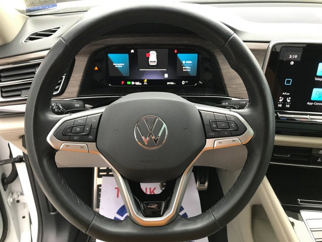 2024 Volkswagen Atlas 2.0T SEL Premium R-Line