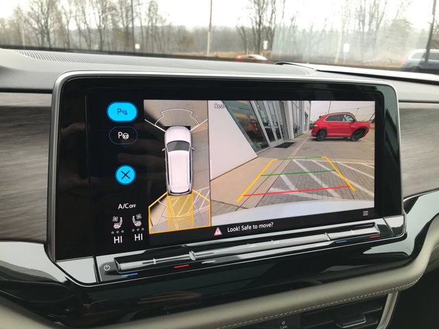 2024 Volkswagen Atlas 2.0T SEL Premium R-Line