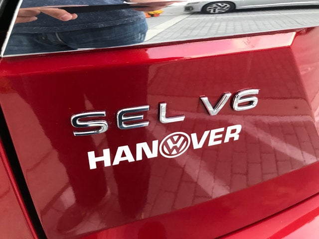 2022 Volkswagen Atlas 3.6L V6 SEL Premium R-Line