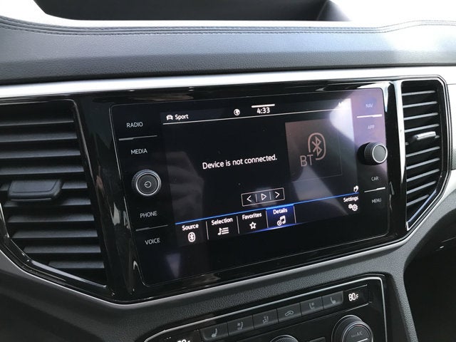 2022 Volkswagen Atlas 3.6L V6 SEL Premium R-Line