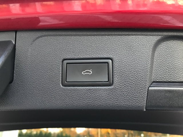 2022 Volkswagen Atlas 3.6L V6 SEL Premium R-Line