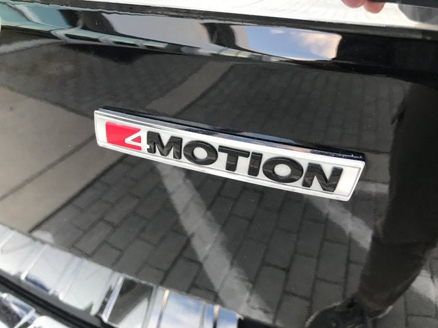 2022 Volkswagen Atlas 3.6L V6 SEL Premium R-Line