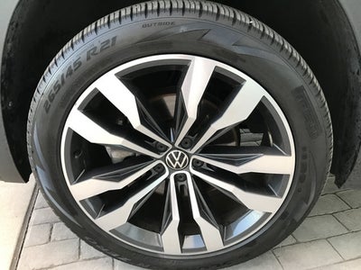 2022 Volkswagen Atlas 3.6L V6 SEL Premium R-Line