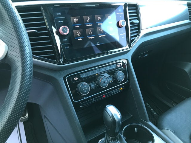 2023 Volkswagen Atlas 3.6L V6 SEL Premium R-Line