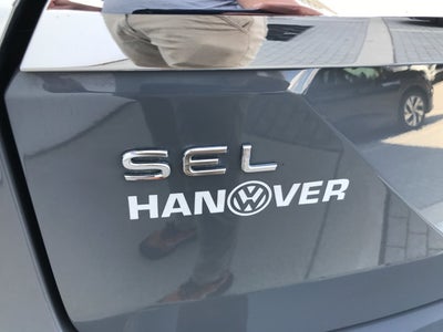 2025 Volkswagen Atlas 2.0T SEL Premium R-Line