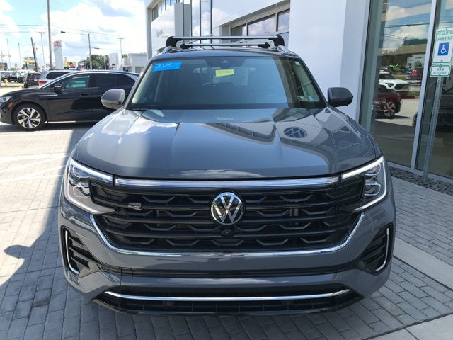 2025 Volkswagen Atlas 2.0T SEL Premium R-Line