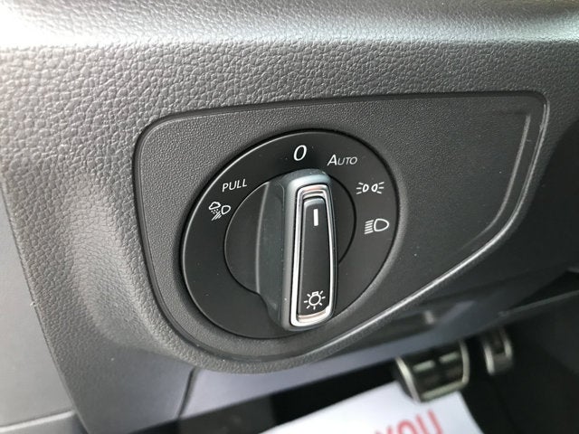 2022 Volkswagen Atlas 3.6L V6 SEL Premium R-Line