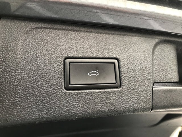 2022 Volkswagen Atlas 3.6L V6 SEL Premium R-Line