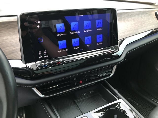 2024 Volkswagen Atlas 2.0T SEL Premium R-Line