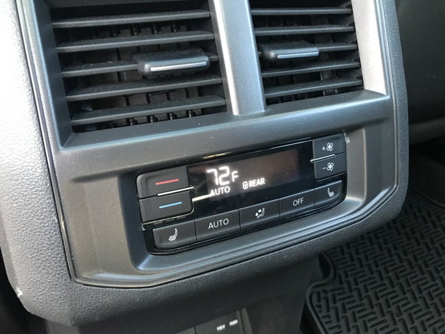 2023 Volkswagen Atlas 3.6L V6 SEL Premium R-Line