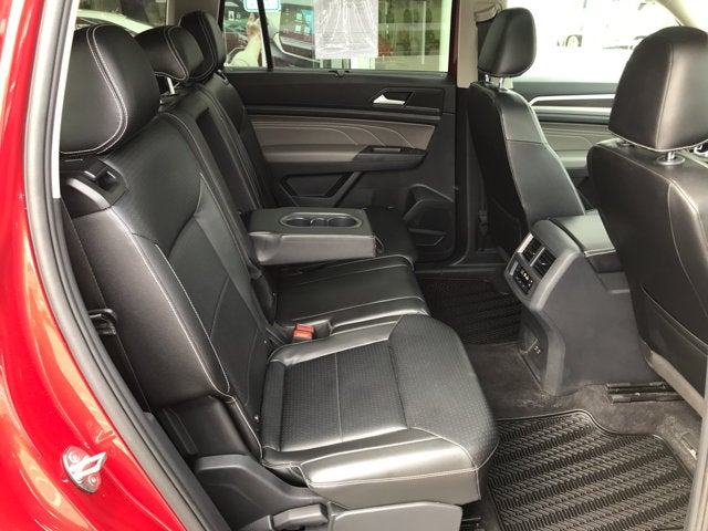 2022 Volkswagen Atlas 3.6L V6 SE w/Technology