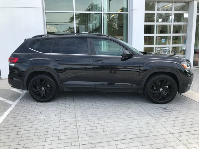 2022 Volkswagen Atlas 3.6L V6 SE w/Technology