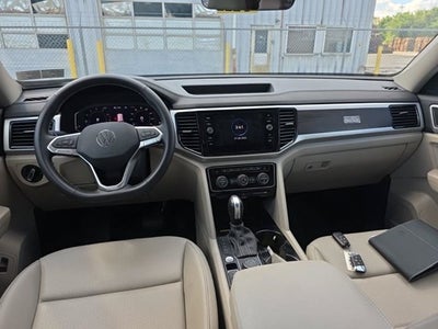 2023 Volkswagen Atlas 3.6L V6 SE w/Technology