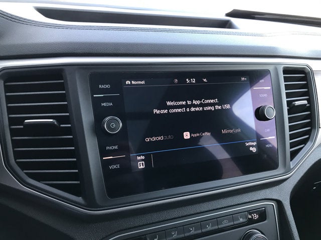 2021 Volkswagen Atlas 3.6L V6 SE w/Technology