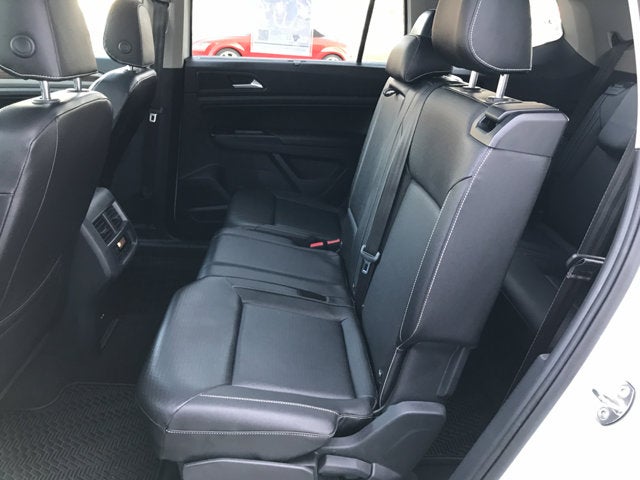 2021 Volkswagen Atlas 3.6L V6 SE w/Technology