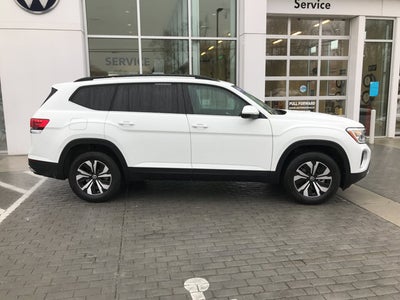 2025 Volkswagen Atlas 2.0T SE