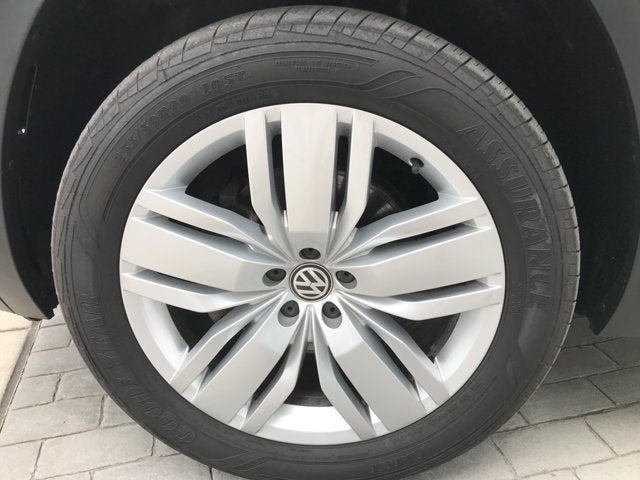 2018 Volkswagen Atlas 3.6L V6 SEL Premium