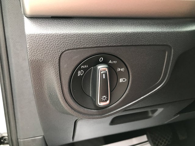 2018 Volkswagen Atlas 3.6L V6 SEL Premium