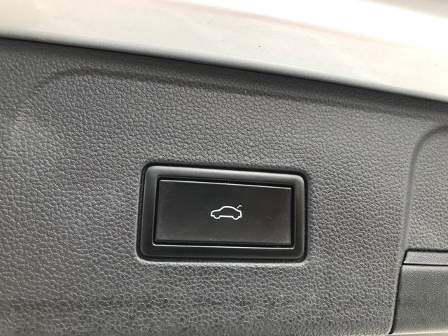 2018 Volkswagen Atlas 3.6L V6 SEL Premium