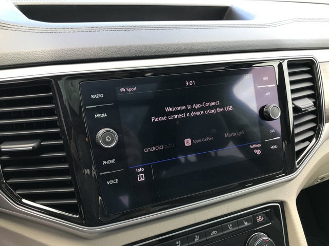2019 Volkswagen Atlas 3.6L V6 SEL Premium