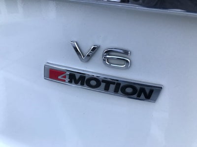 2022 Volkswagen Atlas Cross Sport 3.6L V6 SEL R-Line