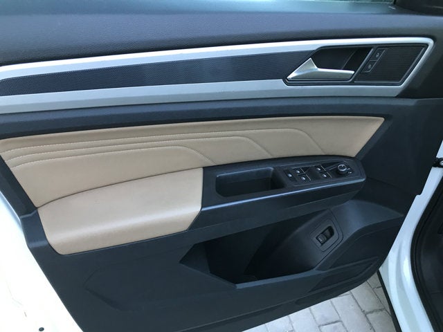 2022 Volkswagen Atlas Cross Sport 3.6L V6 SEL R-Line