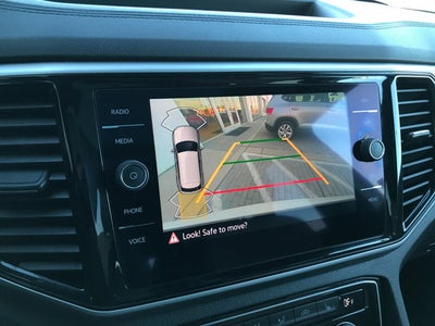 2022 Volkswagen Atlas Cross Sport 3.6L V6 SEL R-Line