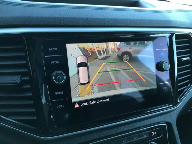 2022 Volkswagen Atlas Cross Sport 3.6L V6 SEL R-Line