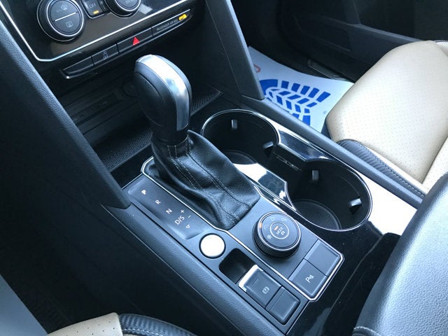 2022 Volkswagen Atlas Cross Sport 3.6L V6 SEL R-Line