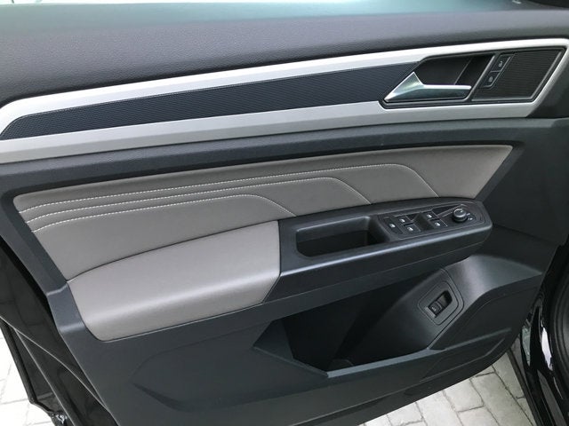 2022 Volkswagen Atlas 3.6L V6 SEL R-Line Black