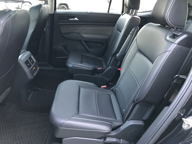 2022 Volkswagen Atlas 3.6L V6 SEL R-Line Black