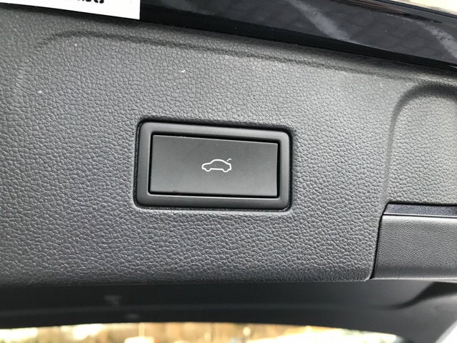 2022 Volkswagen Atlas 3.6L V6 SEL R-Line Black