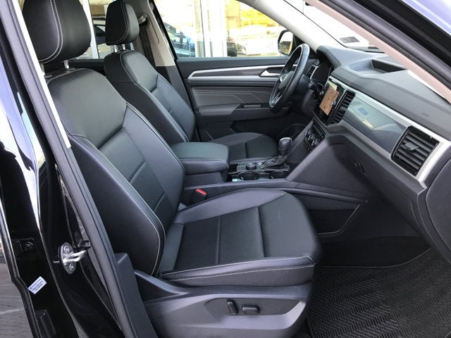 2022 Volkswagen Atlas 3.6L V6 SEL R-Line Black