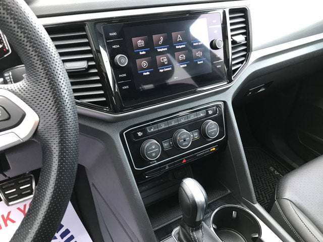 2023 Volkswagen Atlas 3.6L V6 SEL R-Line Black