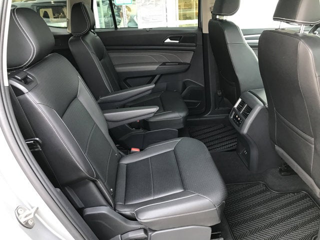 2023 Volkswagen Atlas 3.6L V6 SEL R-Line Black
