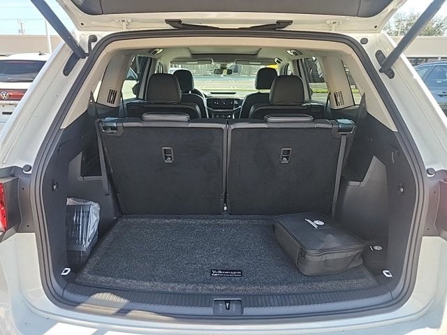 2023 Volkswagen Atlas 3.6L V6 SEL R-Line Black