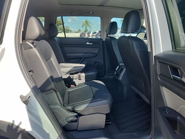 2023 Volkswagen Atlas 3.6L V6 SEL R-Line Black