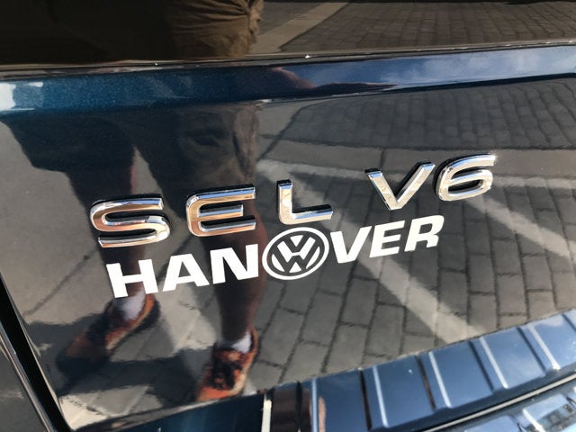 2023 Volkswagen Atlas 3.6L V6 SEL R-Line Black