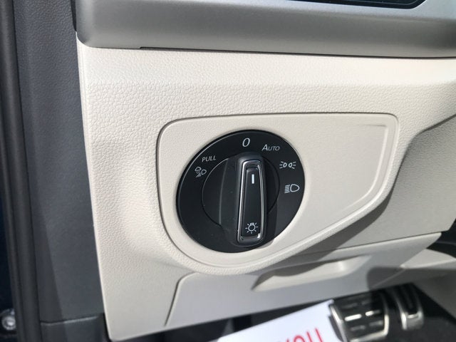 2023 Volkswagen Atlas 3.6L V6 SEL R-Line Black