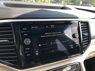 2023 Volkswagen Atlas 3.6L V6 SEL R-Line Black