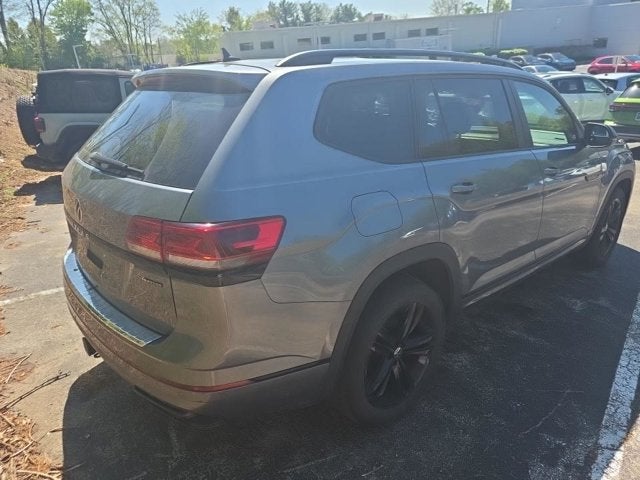 2023 Volkswagen Atlas 3.6L V6 SEL R-Line Black