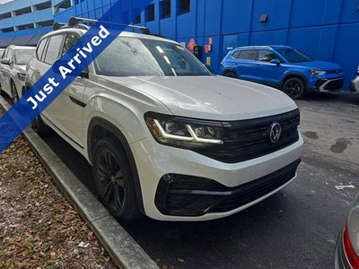 2023 Volkswagen Atlas 3.6L V6 SEL R-Line Black