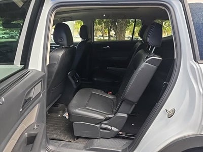 2023 Volkswagen Atlas 3.6L V6 SEL R-Line Black