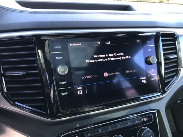 2020 Volkswagen Atlas Cross Sport 3.6L V6 SEL Premium R-Line