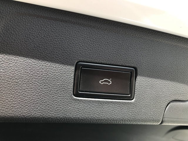 2020 Volkswagen Atlas Cross Sport 3.6L V6 SEL Premium R-Line