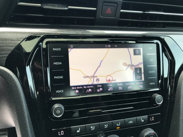 2021 Volkswagen Passat 2.0T R-Line