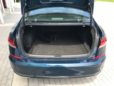 2021 Volkswagen Passat 2.0T R-Line